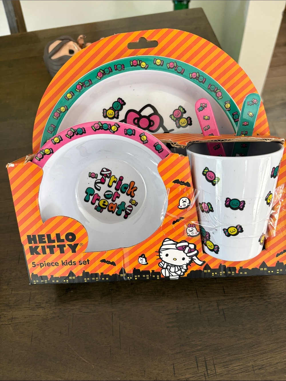 Hello Kitty Dinner Set